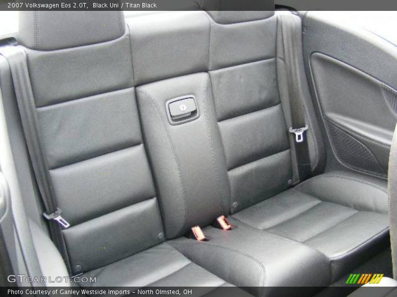 Black Uni / Titan Black 2007 Volkswagen Eos 2.0T