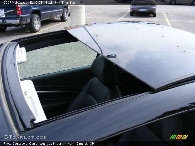 Black Uni / Titan Black 2007 Volkswagen Eos 2.0T