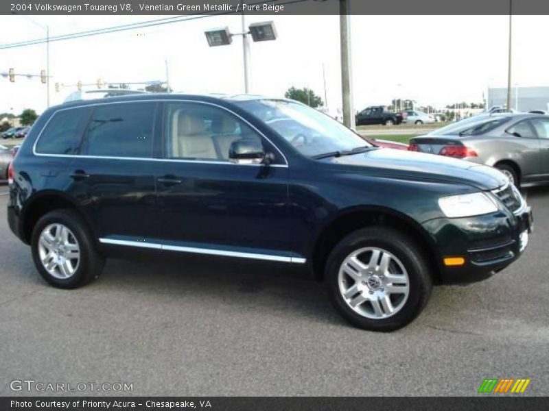 Venetian Green Metallic / Pure Beige 2004 Volkswagen Touareg V8