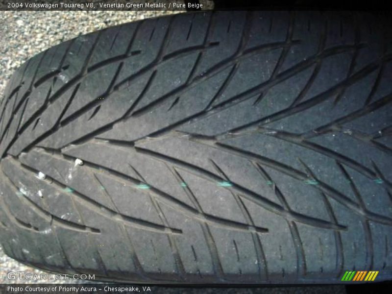 Venetian Green Metallic / Pure Beige 2004 Volkswagen Touareg V8