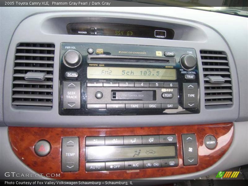 Phantom Gray Pearl / Dark Gray 2005 Toyota Camry XLE
