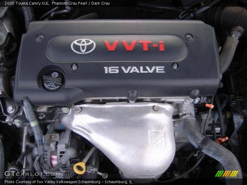 Phantom Gray Pearl / Dark Gray 2005 Toyota Camry XLE