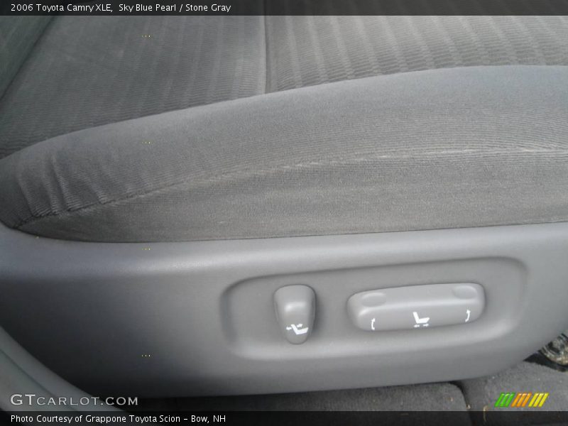Sky Blue Pearl / Stone Gray 2006 Toyota Camry XLE
