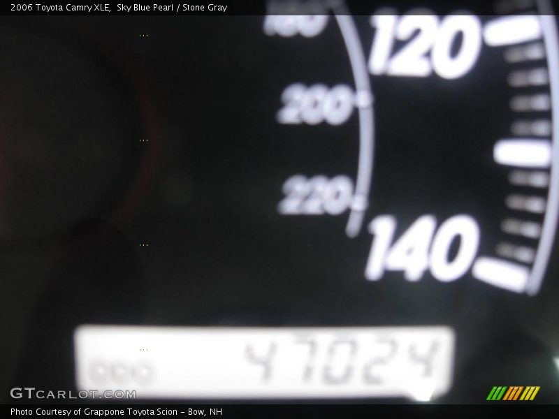 Sky Blue Pearl / Stone Gray 2006 Toyota Camry XLE