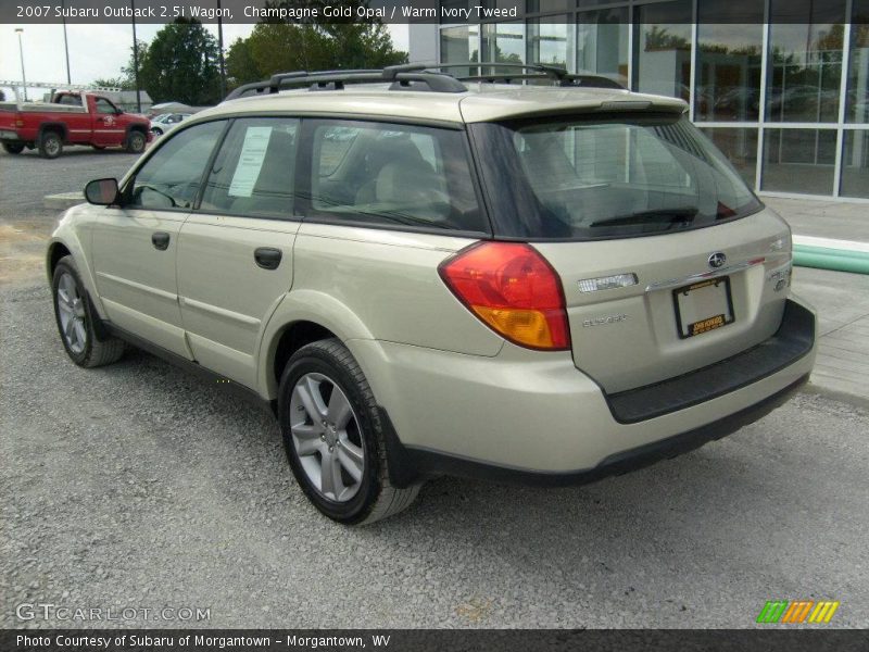 Champagne Gold Opal / Warm Ivory Tweed 2007 Subaru Outback 2.5i Wagon