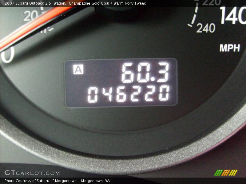 Champagne Gold Opal / Warm Ivory Tweed 2007 Subaru Outback 2.5i Wagon