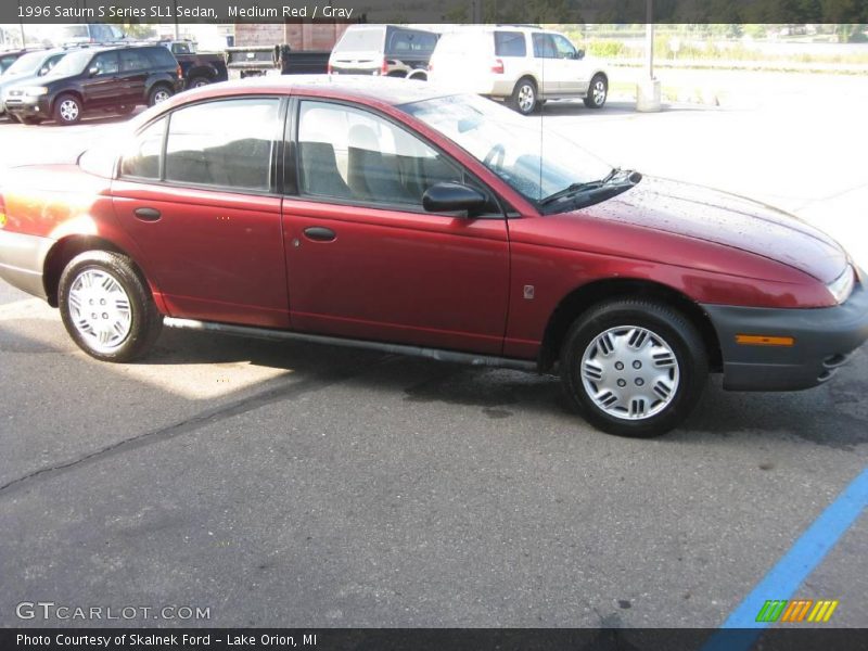 Medium Red / Gray 1996 Saturn S Series SL1 Sedan
