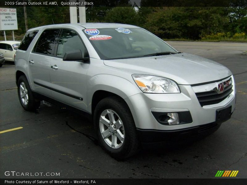 Quicksilver / Black 2009 Saturn Outlook XE AWD