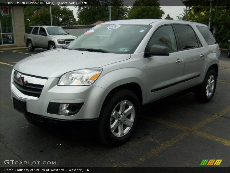 Quicksilver / Black 2009 Saturn Outlook XE AWD