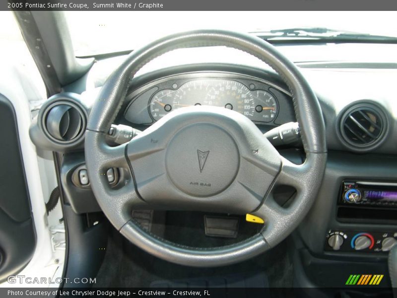 Summit White / Graphite 2005 Pontiac Sunfire Coupe