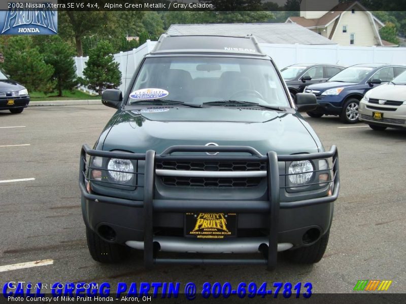 Alpine Green Metallic / Gray Celadon 2002 Nissan Xterra SE V6 4x4
