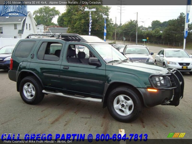 Alpine Green Metallic / Gray Celadon 2002 Nissan Xterra SE V6 4x4