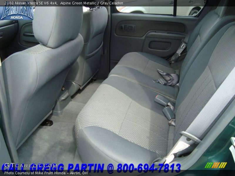 Alpine Green Metallic / Gray Celadon 2002 Nissan Xterra SE V6 4x4