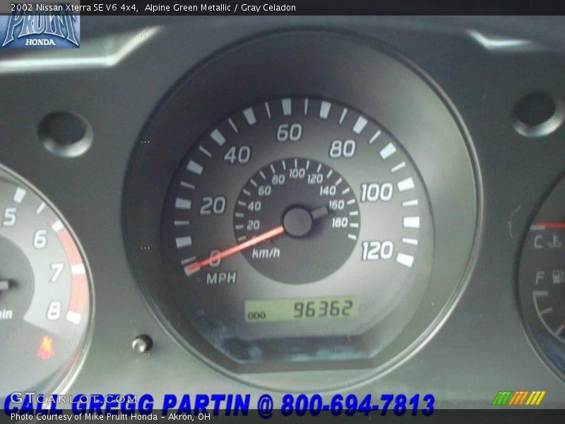 Alpine Green Metallic / Gray Celadon 2002 Nissan Xterra SE V6 4x4