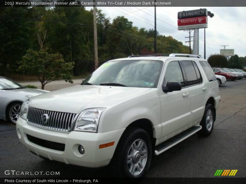 Ceramic White Tri-Coat / Medium Dark Parchment 2003 Mercury Mountaineer Premier AWD