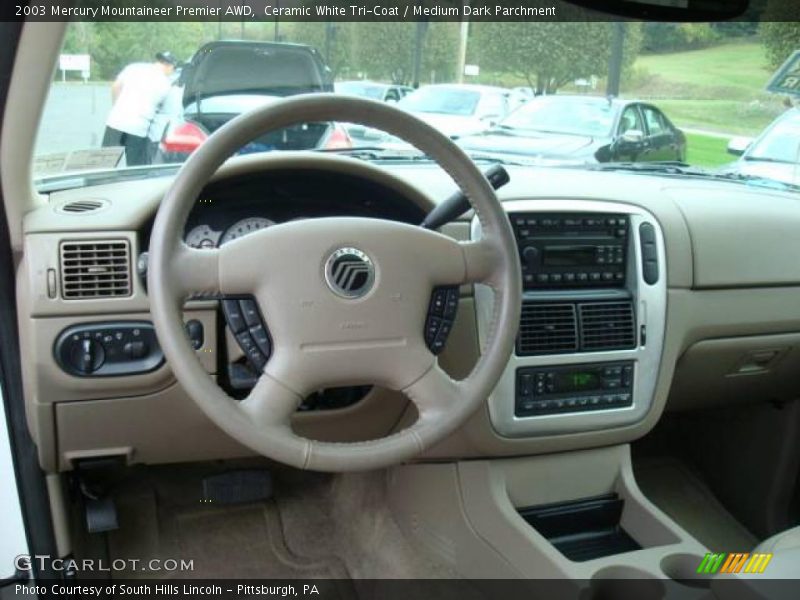 Ceramic White Tri-Coat / Medium Dark Parchment 2003 Mercury Mountaineer Premier AWD