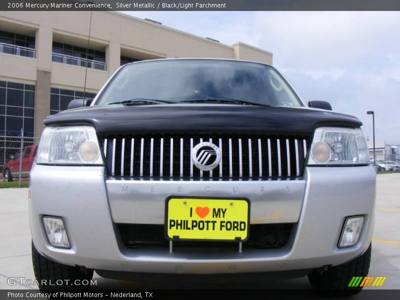 Silver Metallic / Black/Light Parchment 2006 Mercury Mariner Convenience
