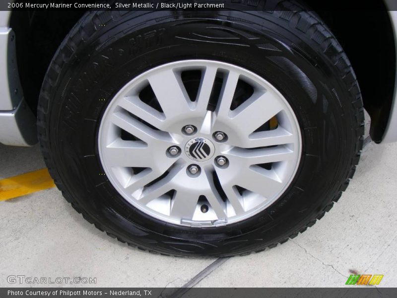 Silver Metallic / Black/Light Parchment 2006 Mercury Mariner Convenience