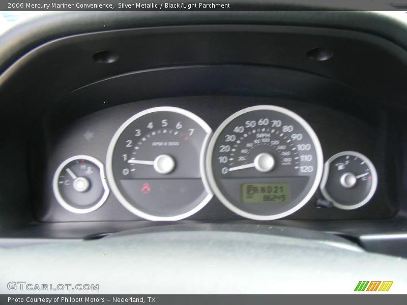 Silver Metallic / Black/Light Parchment 2006 Mercury Mariner Convenience
