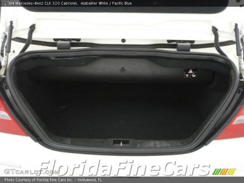 Alabaster White / Pacific Blue 2004 Mercedes-Benz CLK 320 Cabriolet