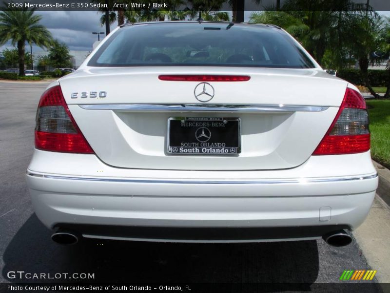 Arctic White / Black 2009 Mercedes-Benz E 350 Sedan