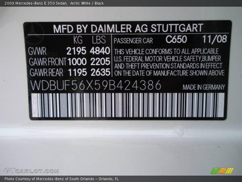 Arctic White / Black 2009 Mercedes-Benz E 350 Sedan