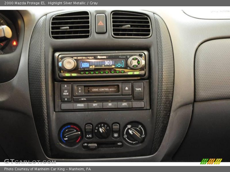 Highlight Silver Metallic / Gray 2000 Mazda Protege ES