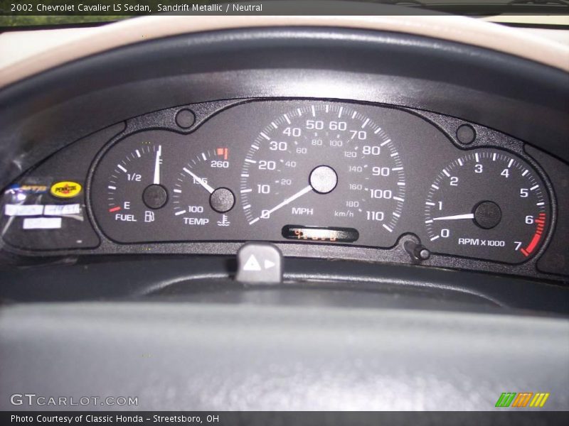 Sandrift Metallic / Neutral 2002 Chevrolet Cavalier LS Sedan