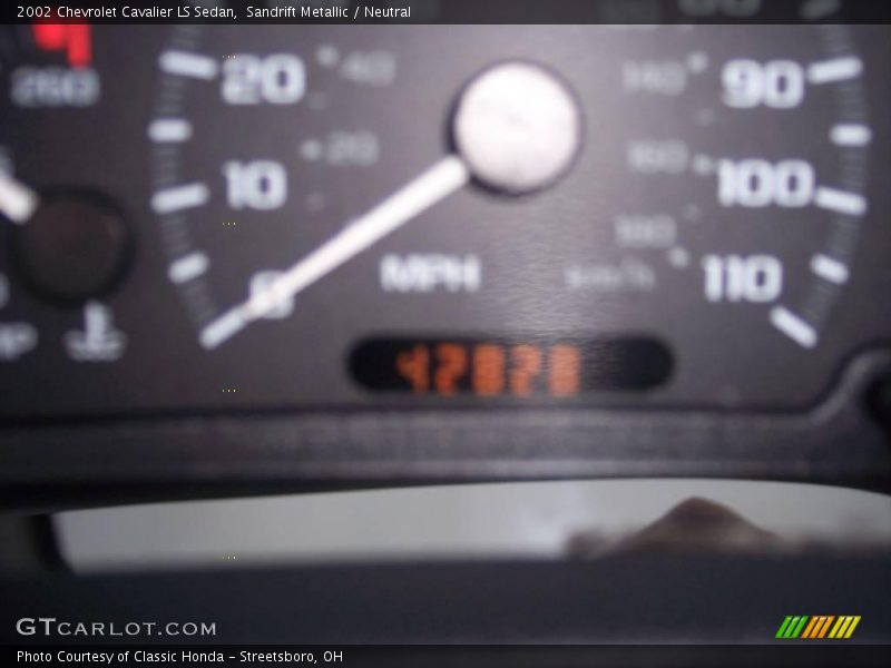 Sandrift Metallic / Neutral 2002 Chevrolet Cavalier LS Sedan