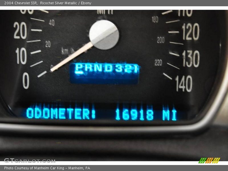 Ricochet Silver Metallic / Ebony 2004 Chevrolet SSR