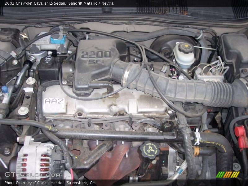 Sandrift Metallic / Neutral 2002 Chevrolet Cavalier LS Sedan