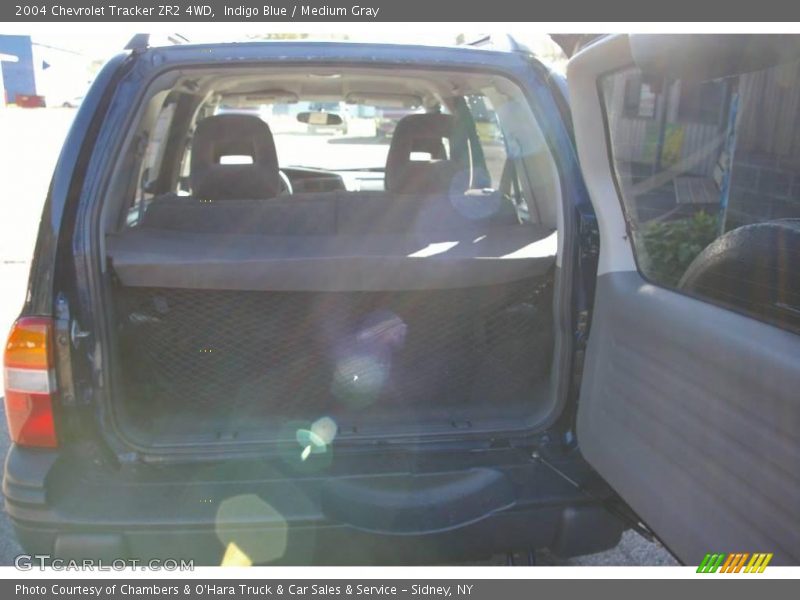 Indigo Blue / Medium Gray 2004 Chevrolet Tracker ZR2 4WD
