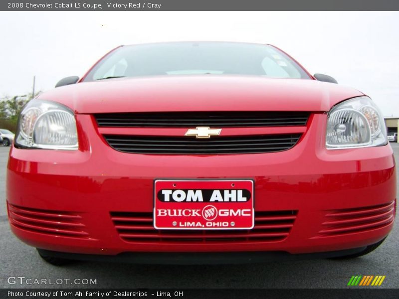 Victory Red / Gray 2008 Chevrolet Cobalt LS Coupe