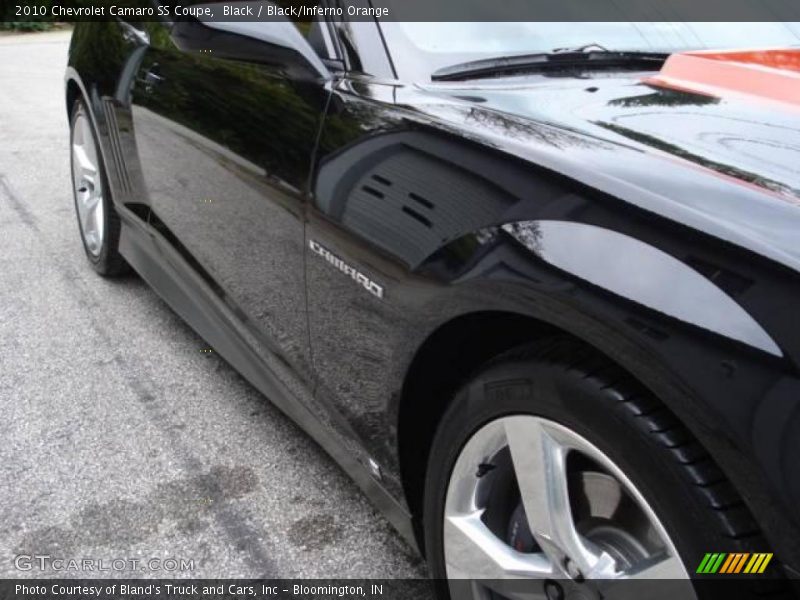Black / Black/Inferno Orange 2010 Chevrolet Camaro SS Coupe