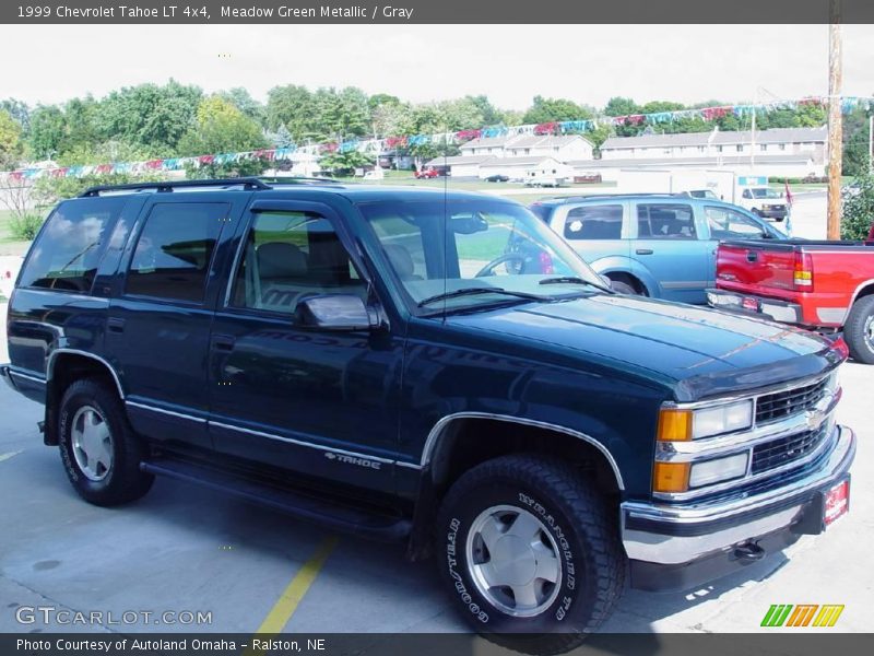 Meadow Green Metallic / Gray 1999 Chevrolet Tahoe LT 4x4