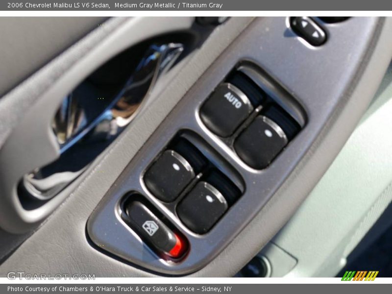 Medium Gray Metallic / Titanium Gray 2006 Chevrolet Malibu LS V6 Sedan