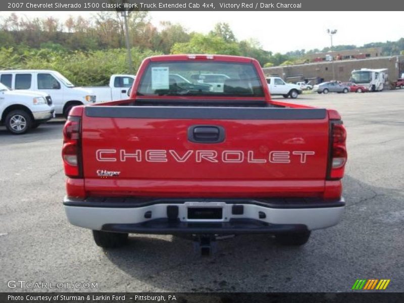 Victory Red / Dark Charcoal 2007 Chevrolet Silverado 1500 Classic Work Truck Extended Cab 4x4