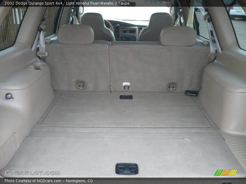 Light Almond Pearl Metallic / Taupe 2002 Dodge Durango Sport 4x4