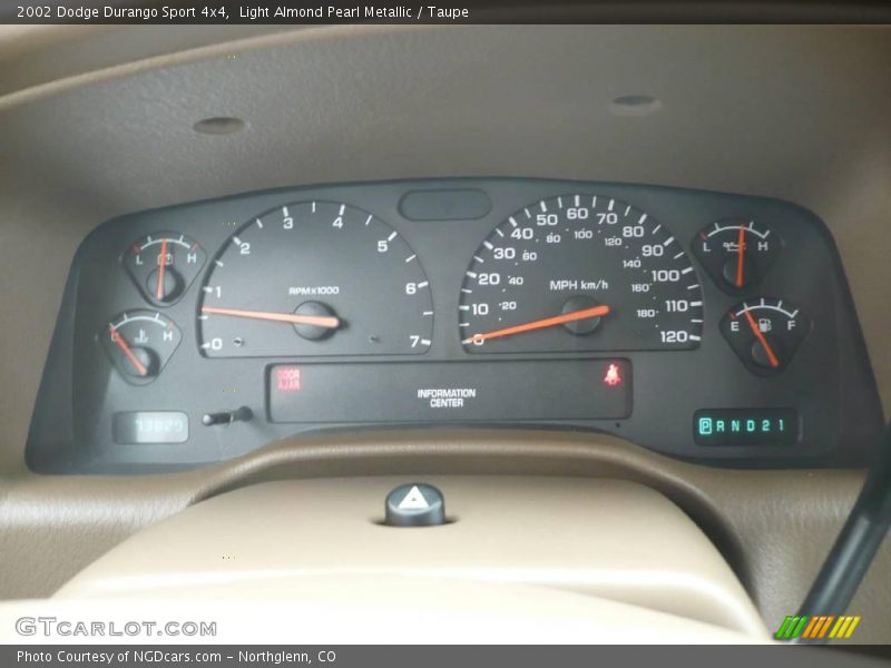 Light Almond Pearl Metallic / Taupe 2002 Dodge Durango Sport 4x4