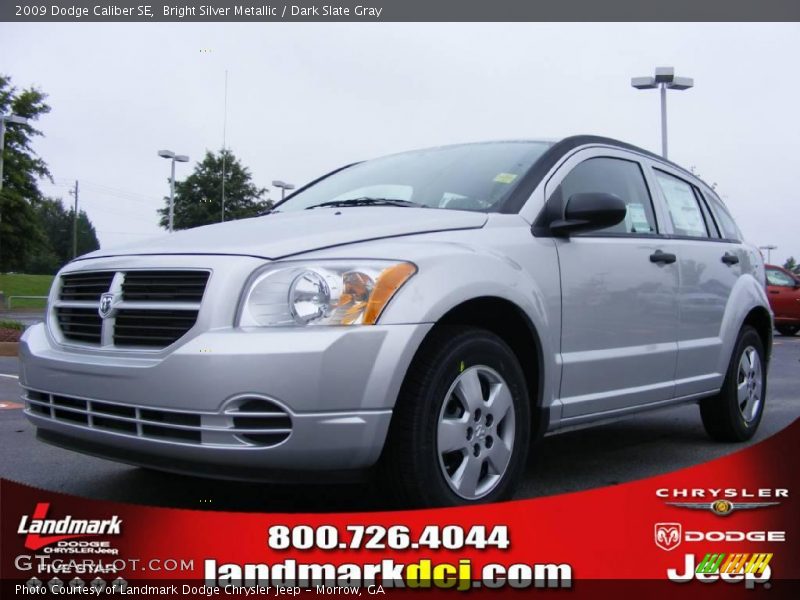 Bright Silver Metallic / Dark Slate Gray 2009 Dodge Caliber SE