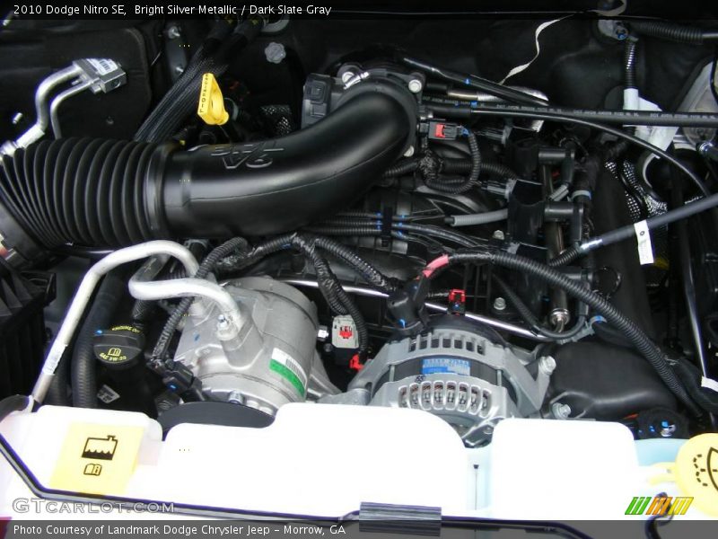 Bright Silver Metallic / Dark Slate Gray 2010 Dodge Nitro SE