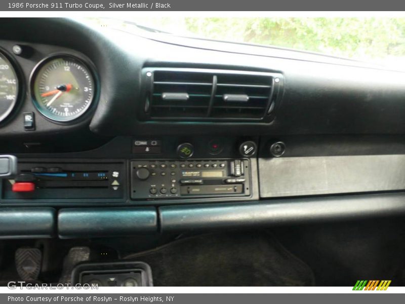 Silver Metallic / Black 1986 Porsche 911 Turbo Coupe