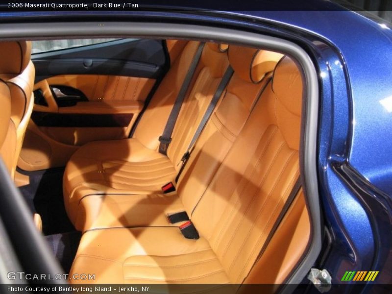 Dark Blue / Tan 2006 Maserati Quattroporte