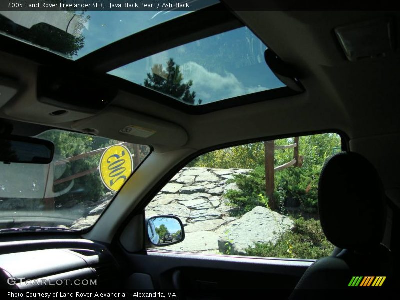 Java Black Pearl / Ash Black 2005 Land Rover Freelander SE3