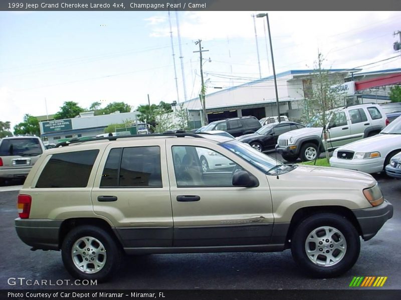 Champagne Pearl / Camel 1999 Jeep Grand Cherokee Laredo 4x4