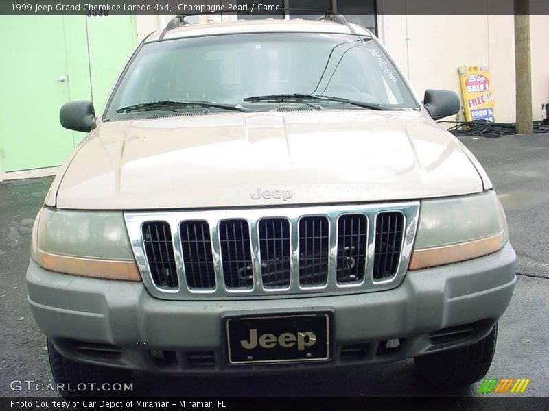 Champagne Pearl / Camel 1999 Jeep Grand Cherokee Laredo 4x4