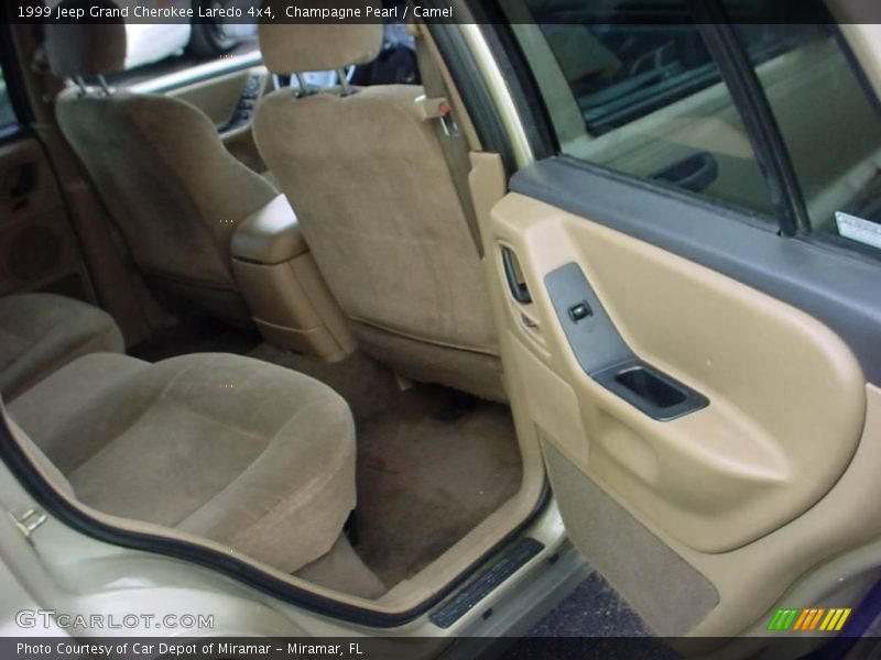 Champagne Pearl / Camel 1999 Jeep Grand Cherokee Laredo 4x4