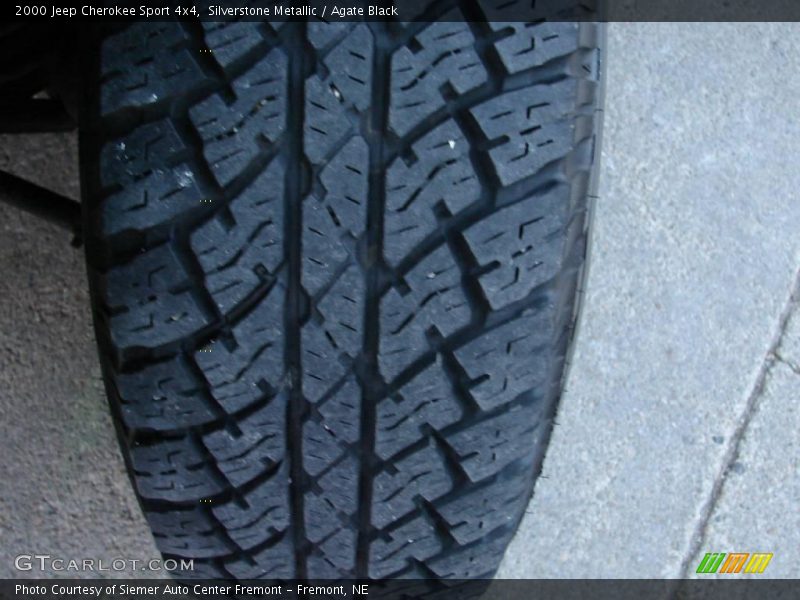 Silverstone Metallic / Agate Black 2000 Jeep Cherokee Sport 4x4