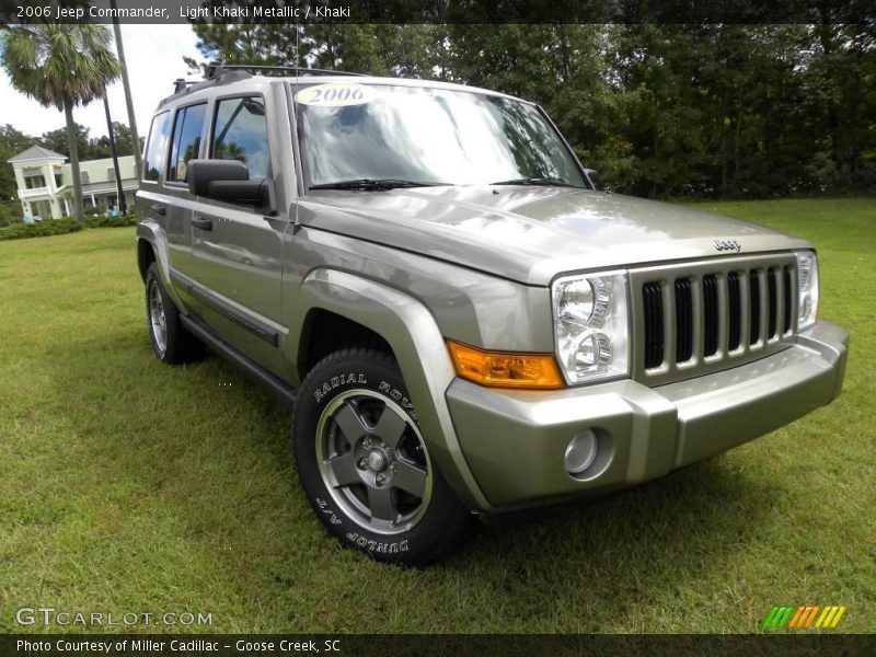 Light Khaki Metallic / Khaki 2006 Jeep Commander