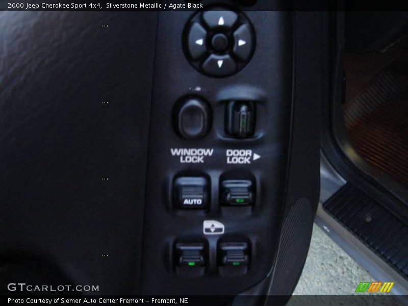 Silverstone Metallic / Agate Black 2000 Jeep Cherokee Sport 4x4